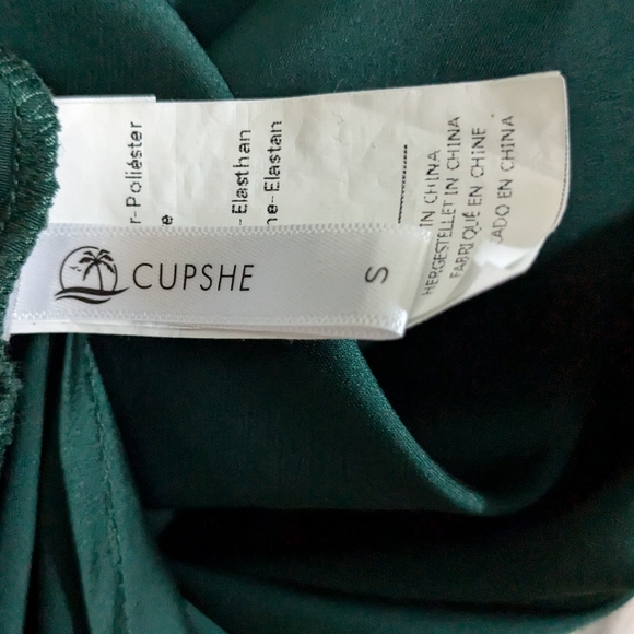 Cupshe cowl neck cami - Picture 2 of 4